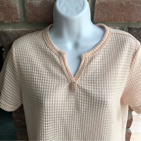 SHEIN Peach Waffle Weave S/S Top Medium 6 EUC! - Picture 5 of 6